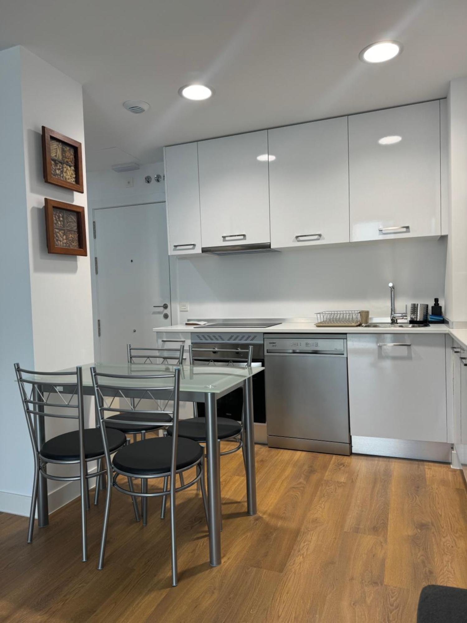 Ferienwohnung Kings Loft San Sebastián de los Reyes Exterior foto